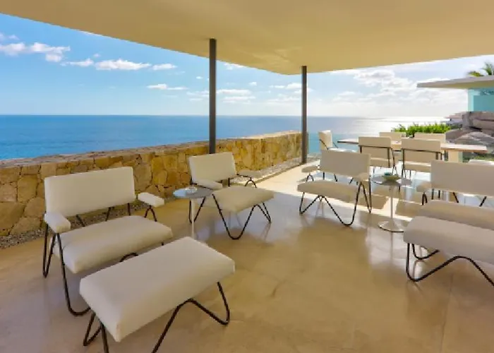 Finisterra Villa